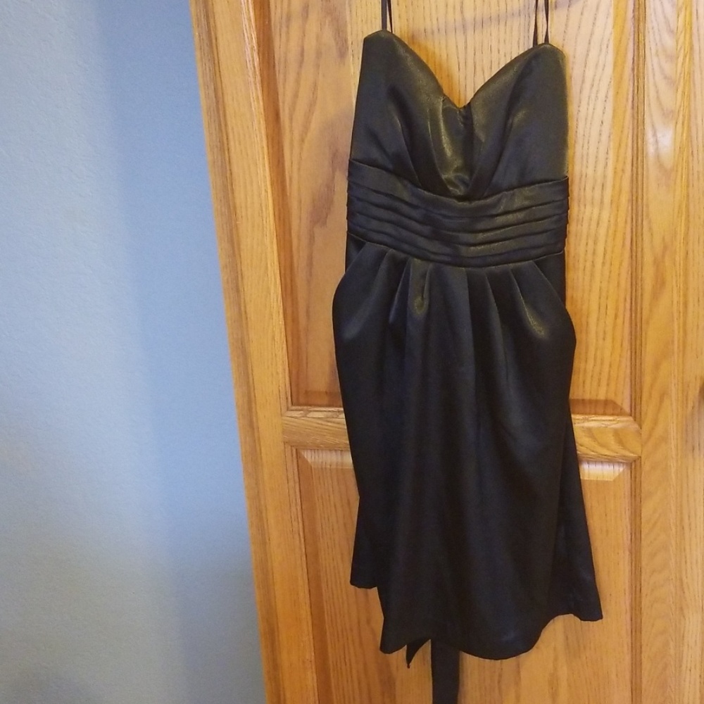 Black strapless dress